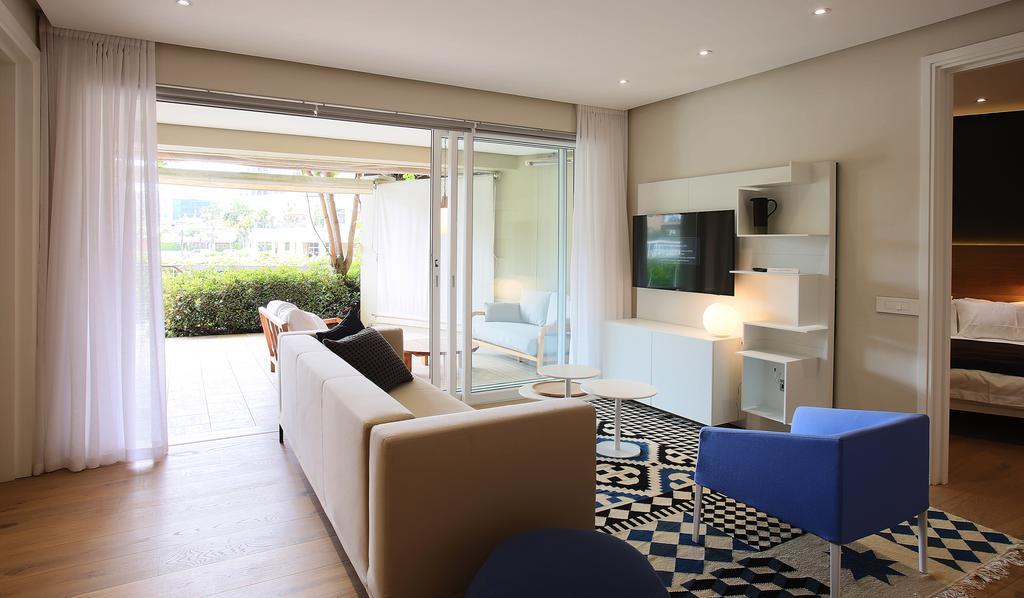 Apartment 005 Marina Cape Town